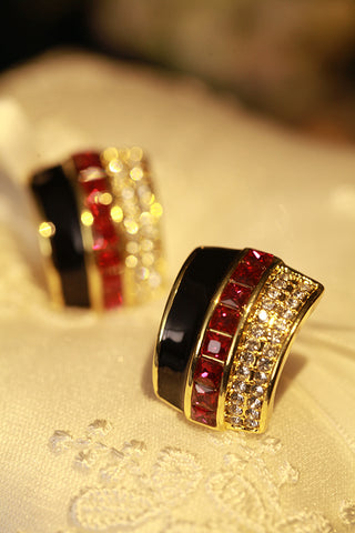 Crimson Noir
