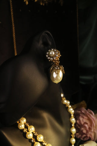 Plunging Pluto - Earing and Necklace Set