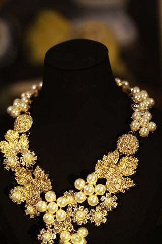 Grape of Eden - Necklace and Brooch Set